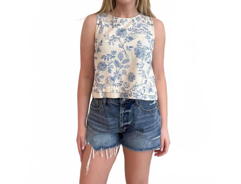 NEW ALLIE ROSE hydrangea lane tank top in white multi